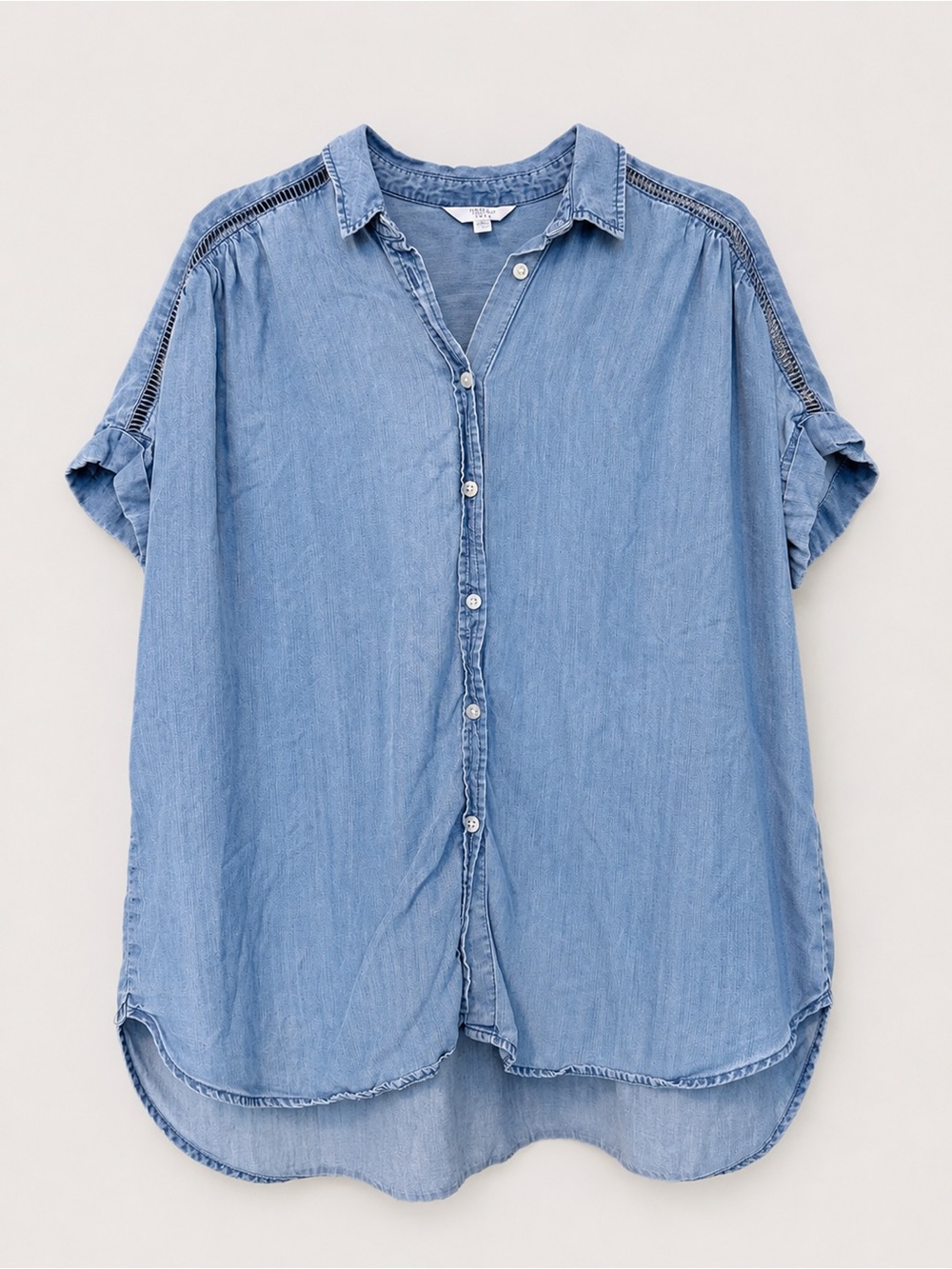 Time and Tru Light Blue Denim Button-Front Shirt